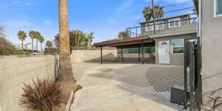 Designer Mid-City/Fairfax House + Studio | Dog Run & Private Orchard | 3-Car Parking Gallery 29