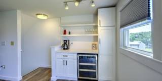 16 Freeman Avenue Gallery 6