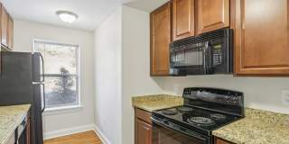 Summit Ridge Luxury Apartments Gallery 36