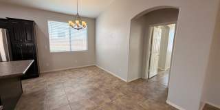 *NEW* Custom Paint/*NO* Carpet 3 BD/2 Bath Spacious Surprise Home! Gallery 8
