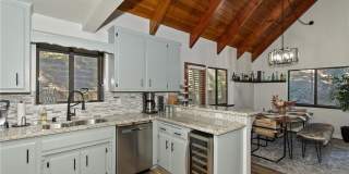 198 E Zermatt Gallery 17