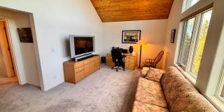 Ski Lease Available - Mountain Masterpiece with Panoramic Lake & Mtn Views Ski Lease Available - Mountain Masterpiece with Panoramic Lake & Mtn Views Gallery 18