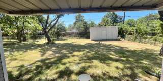 110 Leighton Drive Gallery 21