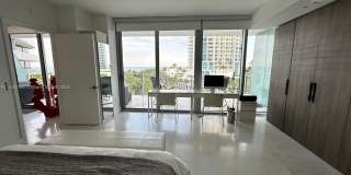 1 Collins Ave Gallery 14
