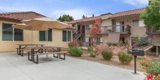 Senior Housing - Villa Serena Senior Apartments Gallery 47