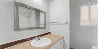 Evanston Apartments Gallery 19