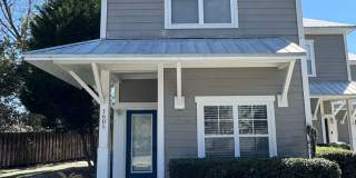 Seagate- Close to Wrightsville Beach Gallery 1
