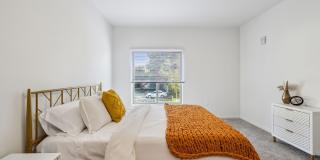 Pullman Modern Urban Apartments Gallery 17