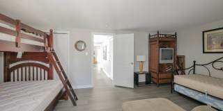 137 S Berkley Square Gallery 31