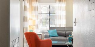 Boulevard @4201 Apartments Gallery 19