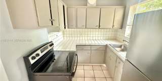 2917 Middle River Dr Gallery 4