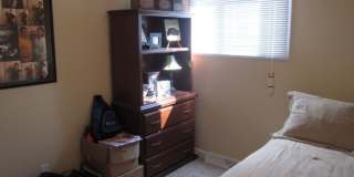 Spacious 4BR Home on Quiet Cul-de-Sac in Southwood with Private Fenced Yard Gallery 7