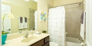 10426 Wellington Parc Drive Gallery 15