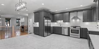 1147 W Taylor Gallery 6