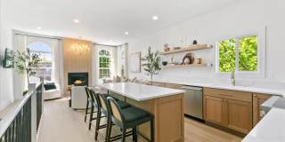 150 South Straughan Avenue Gallery 3