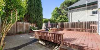 1087 Park Ave | 2 bedroom | 1 bath | Lower duplex 1087 Park Ave | 2 bedroom | 1 bath | Lower duplex Gallery 24