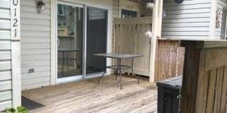 20121 WATERSIDE Drive Gallery 3