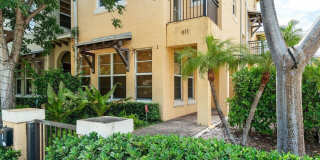 811 S Federal Highway Gallery 3