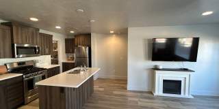 Charming 4 Bd, 2.5 bath in spacious home! Gallery 7