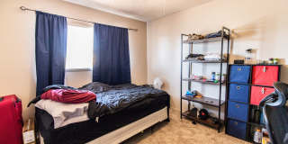 6 Bedroom 3.5 Bathroom Tri-Level Home In Tempe close to ASU Gallery 46