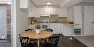 Peach Tree Townhomes Gallery 24