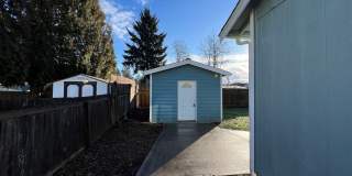 Price Drop!-Exceptional 2200 sq ft Three Bedroom 2 Bath Rambler in Fed Way - with A/C Gallery 55