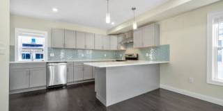 Tufts 5 bed 5.5 bath duplex - JUNE 1st Gallery 7