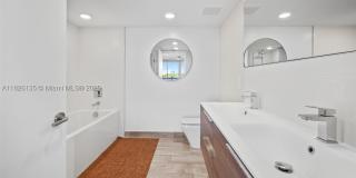 9261 E Bay Harbor Dr Gallery 29