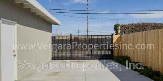 18012 Manhattan Place Gallery 32