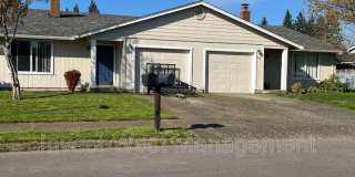 410 NE 105th Street Gallery 1