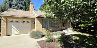 Sprawling 3 or 4-Bedroom House for Rent in a Great Wenatchee Neighborhood! W/D Included! Gallery 1