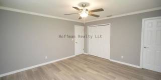6005 Christy Lane Gallery 18