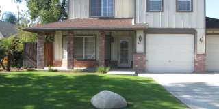 Northwest Home with Pool Gallery 1