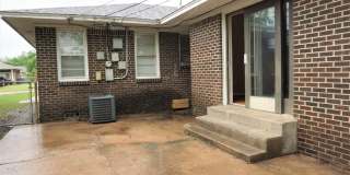 3 Bed 2 Bath 1 Car Garage -The Village NW OKC Gallery 43