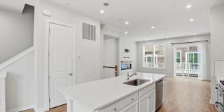 8178 RED HOOK Street Gallery 4