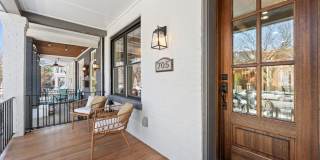 Newly Renovated Rowhome in Capitol Hill 4BR 3Bath Gallery 3