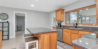 204 7TH AVENUE NW Gallery 12