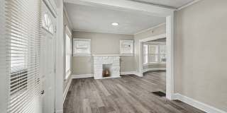 *MOVE IN SPECIAL* $250 Off First Full Month's Rent OR Free 55in TV! Gallery 1