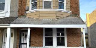 3-Bedroom End-Row Townhouse Gallery 1