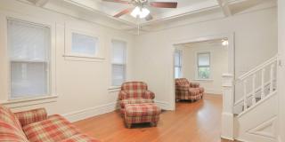 Central Campus - Newly renovated 4 Bedroom 2 Bathroom House Gallery 11