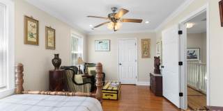 703 S Summit Avenue Gallery 23