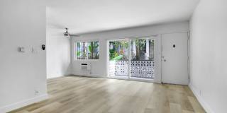 514 N Hayworth Avenue Gallery 1