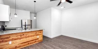 Newly Renovated 2-Bedroom Duplex Near Downtown! Gallery 4