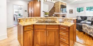 116 E 55th St Gallery 5