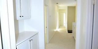 4Br/3-1/2 bathroom Home Gallery 26