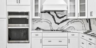 216 N GLEN ARVEN AVENUE Gallery 32