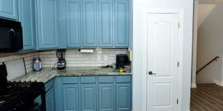 Beautiful Townhome/condo Gallery 9