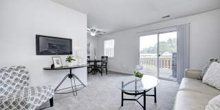 Courts of Valle Vista Gallery 16