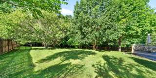 Pet Friendly Three Bedroom! Gallery 27