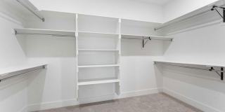4114 W Olive Street Gallery 26